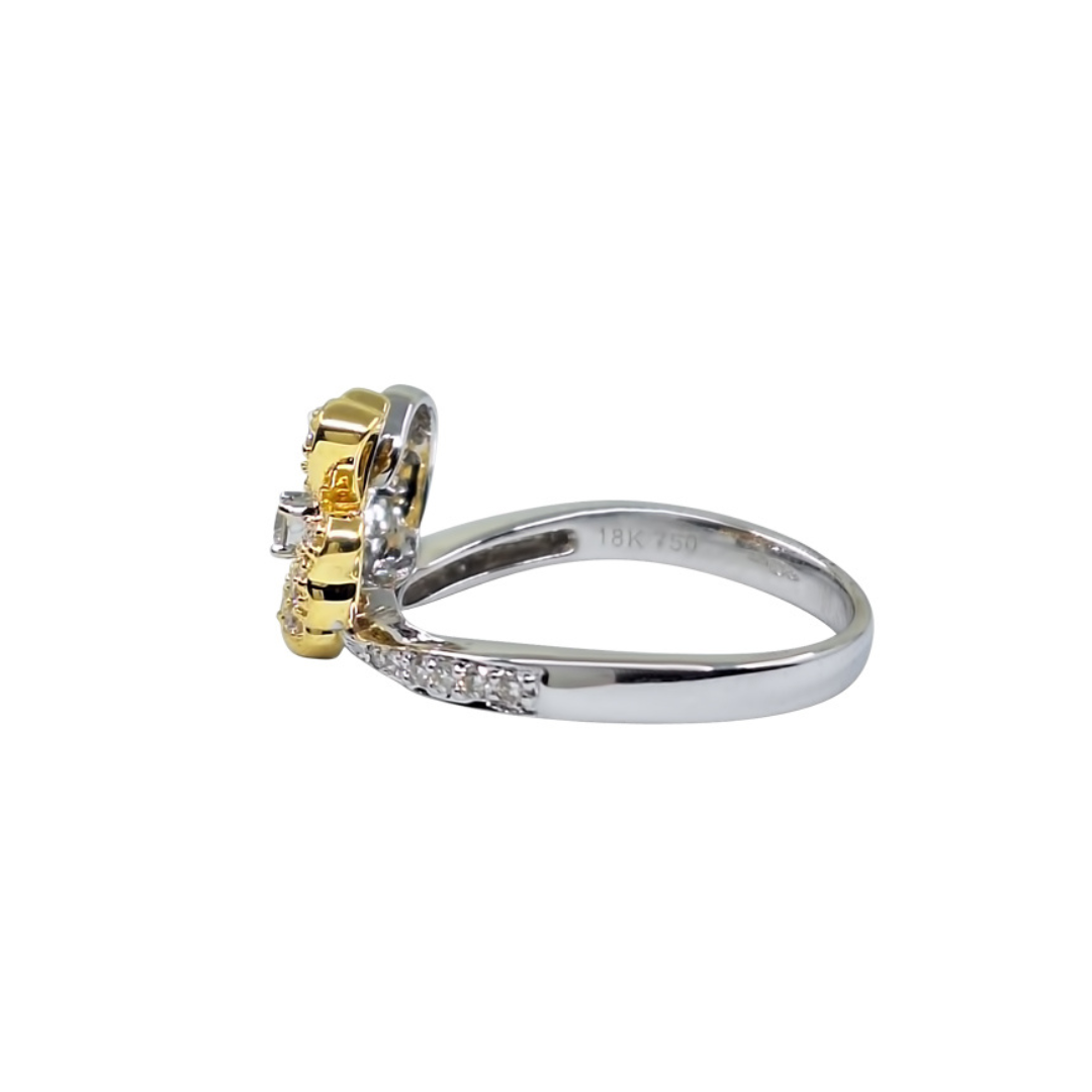 18ct 2 Colour Gold Diamond Flower Cluster Ring