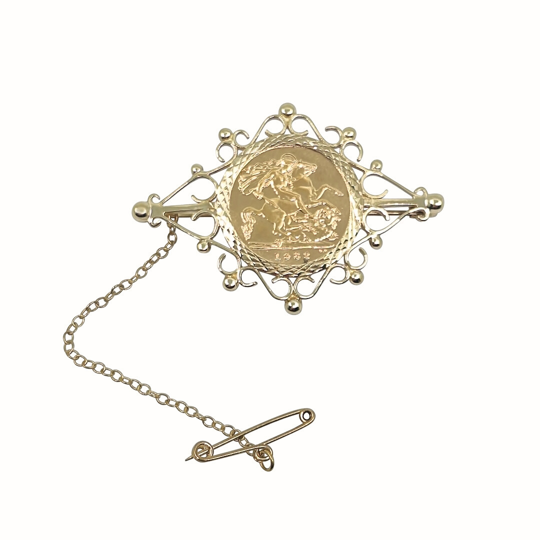 Half Sovereign Brooch 1982