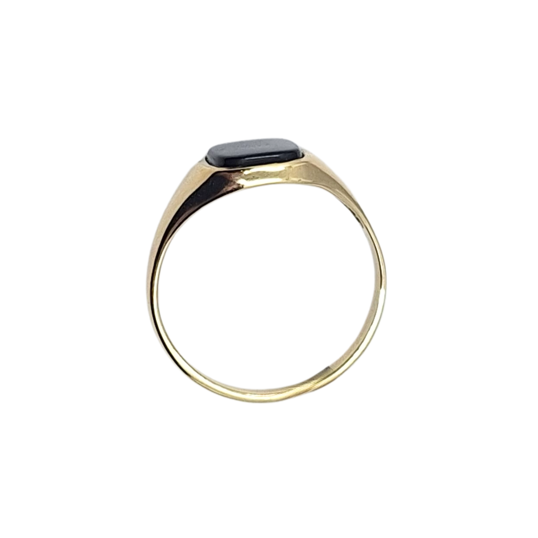 9ct Yellow Gold Onyx Signet Ring