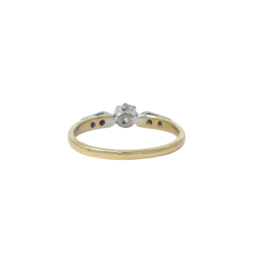 18ct Yellow Gold Diamond Solitaire Ring