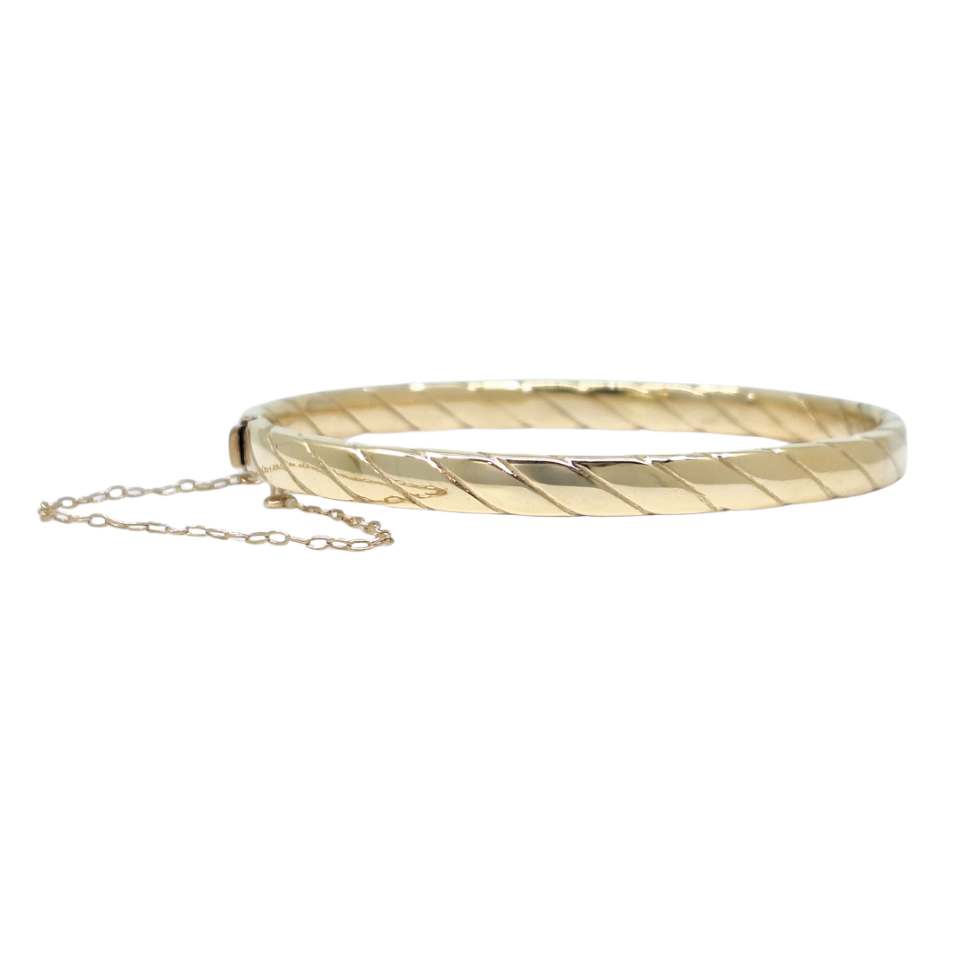 9ct Yellow Gold Hinged Bangle
