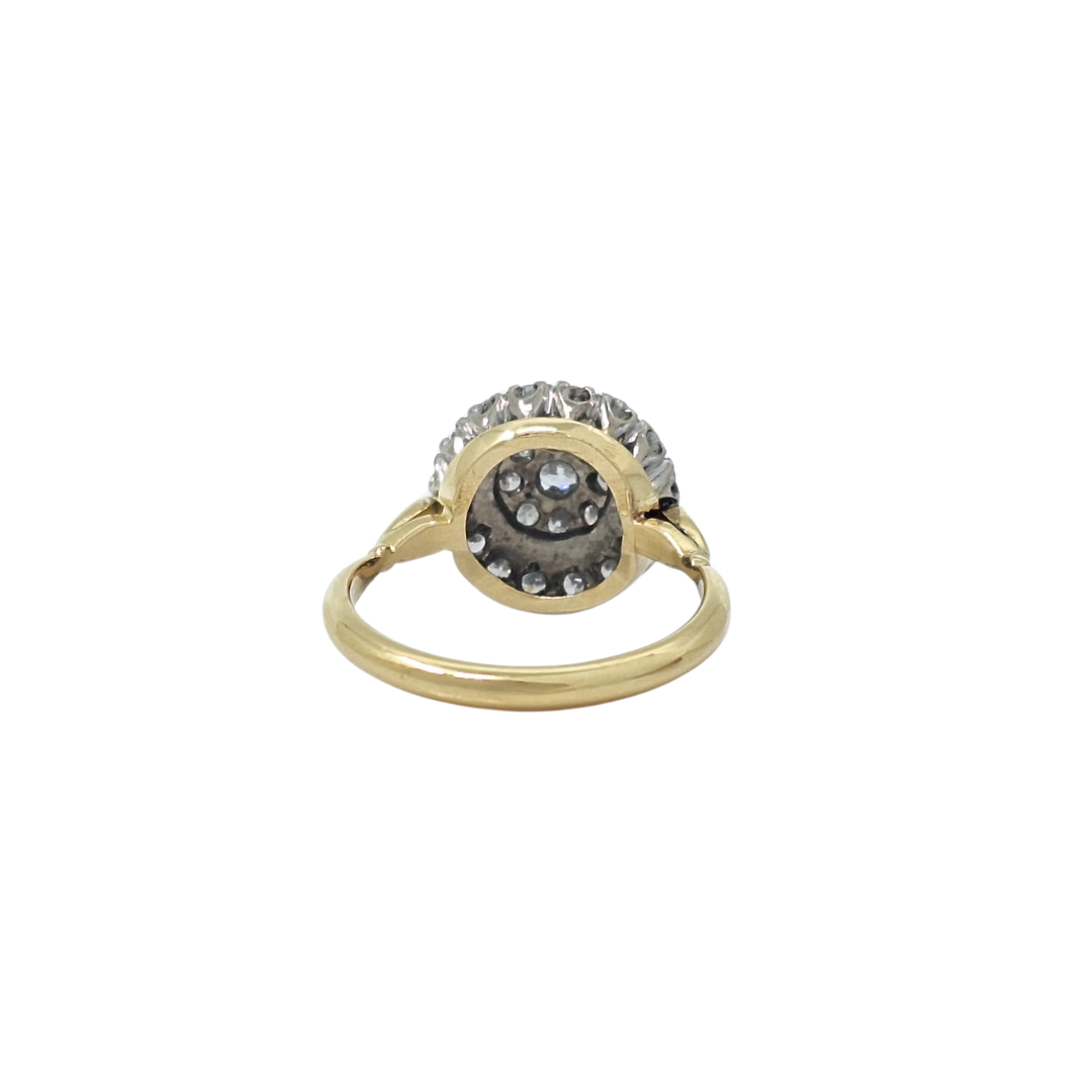 18ct Yellow Gold Diamond Cluster Ring
