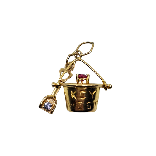 14ct Yellow Gold Key West Bucket & Spade Pendant