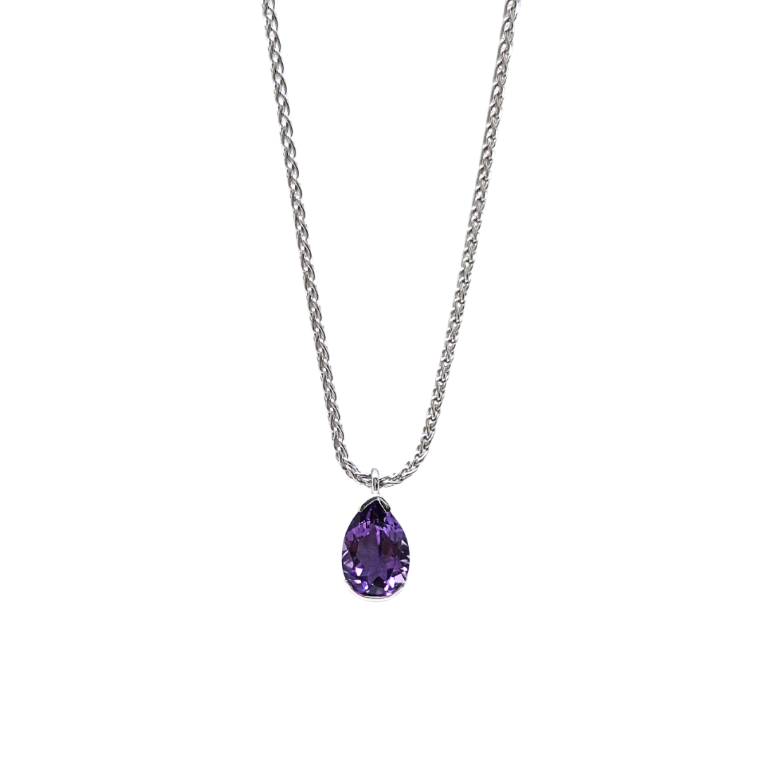 18ct White Gold Amethyst Pendant 16"