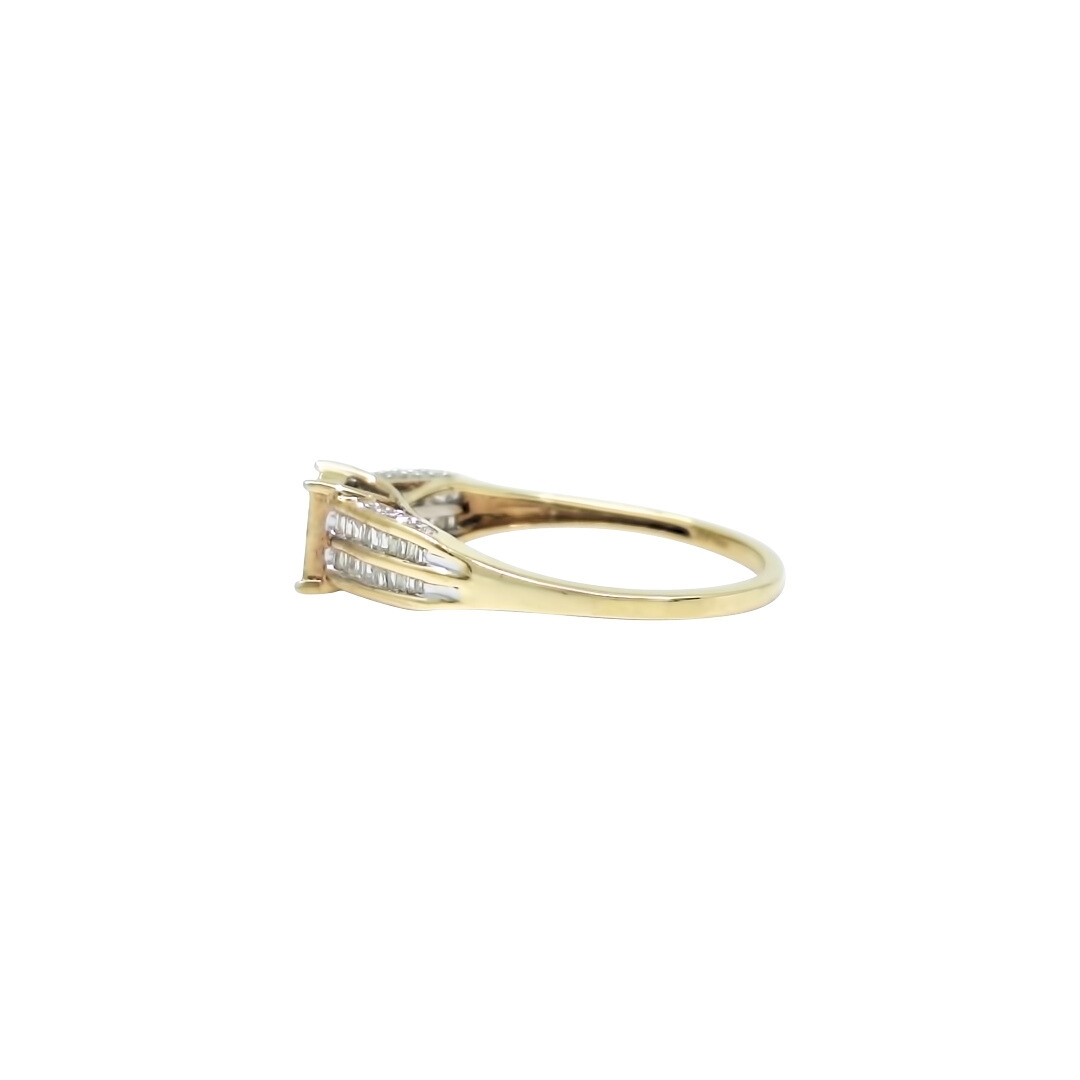9ct Yellow Gold Diamond Tile Set Ring