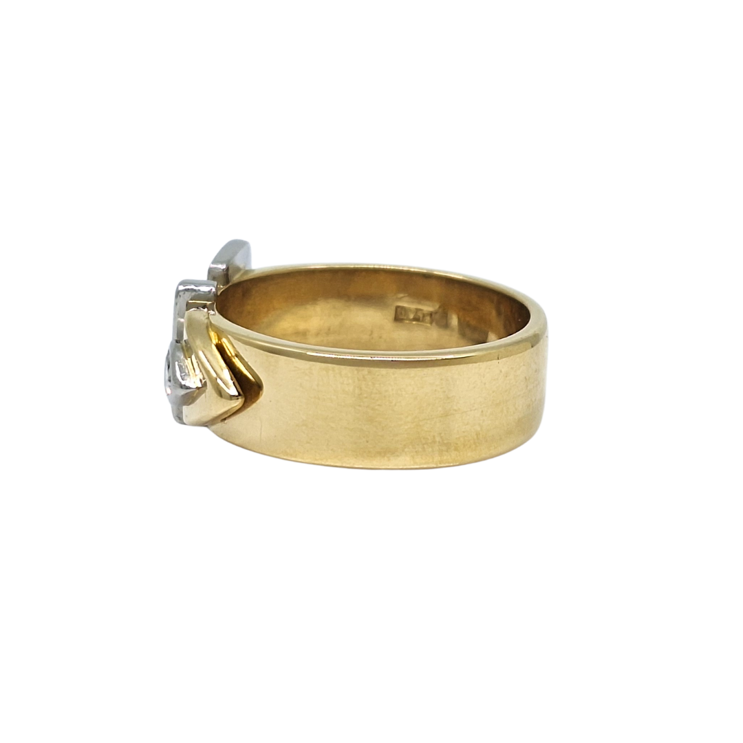 18ct & Platinum Diamond Set Buckle Ring
