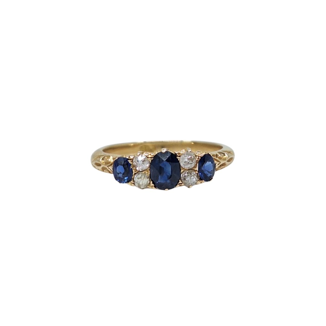 18ct Yellow Gold Sapphire & Diamond Ring