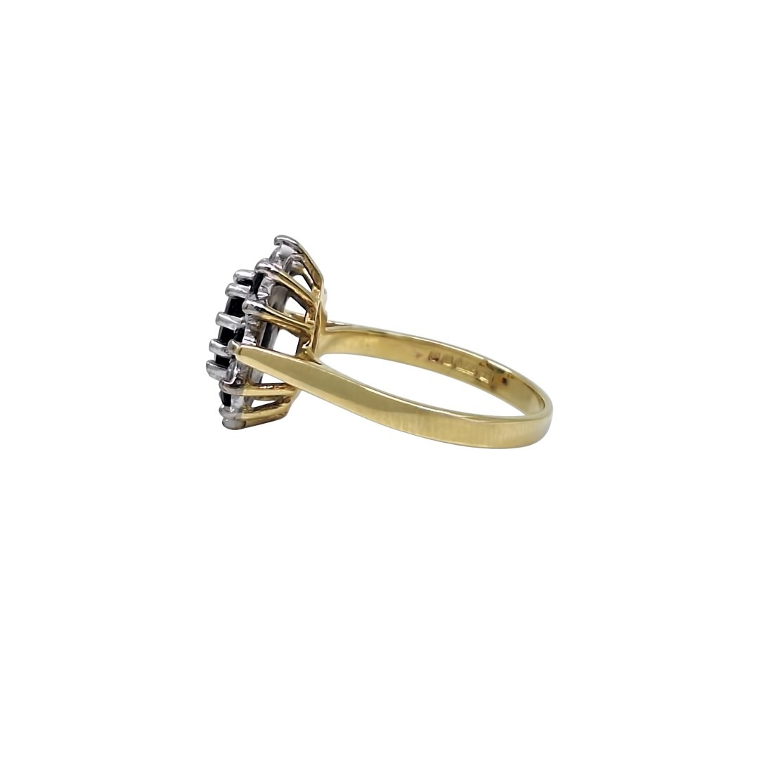 18ct Yellow Gold Sapphire & Diamond Cluster Ring