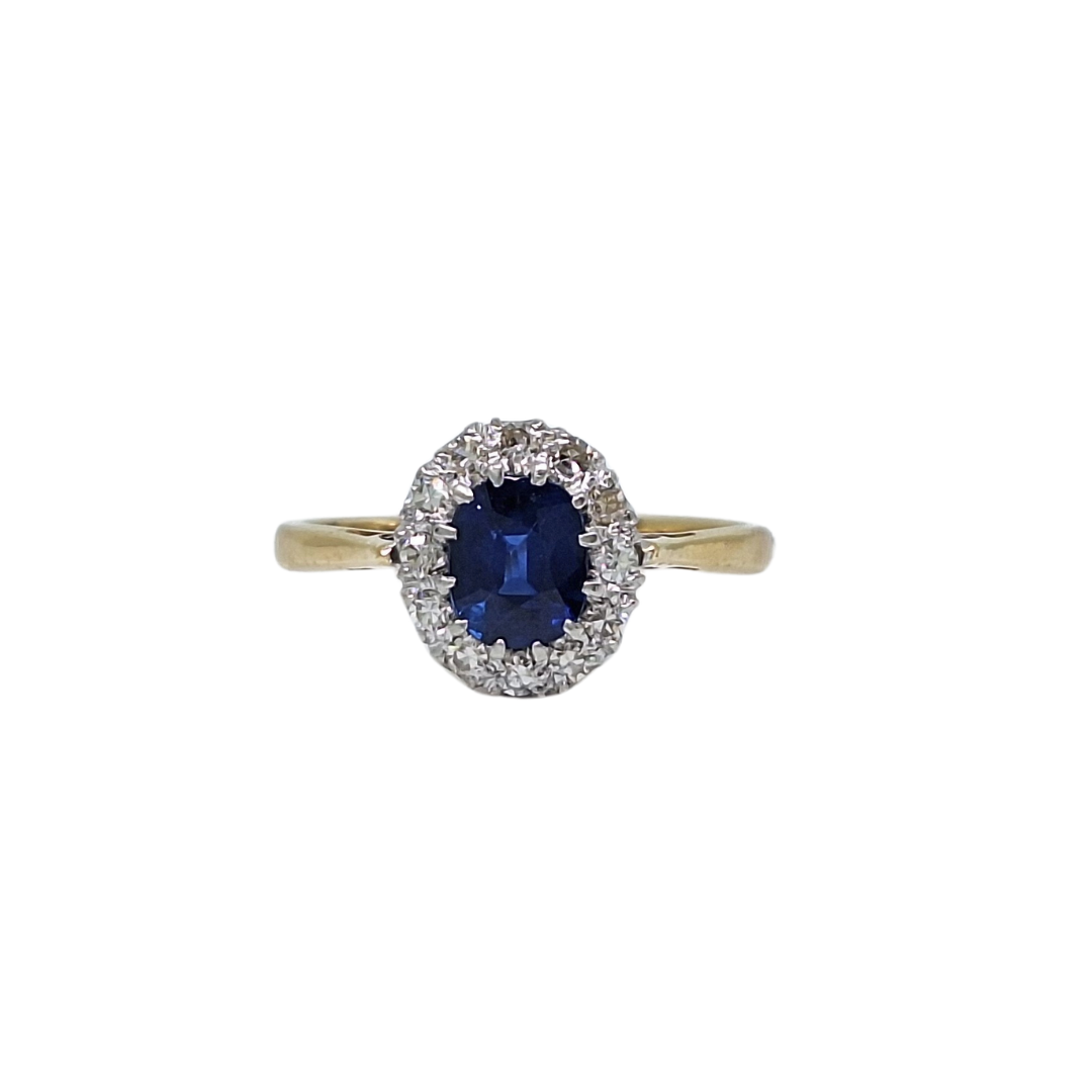 18ct Yellow Gold Sapphire & Diamond Cluster Ring