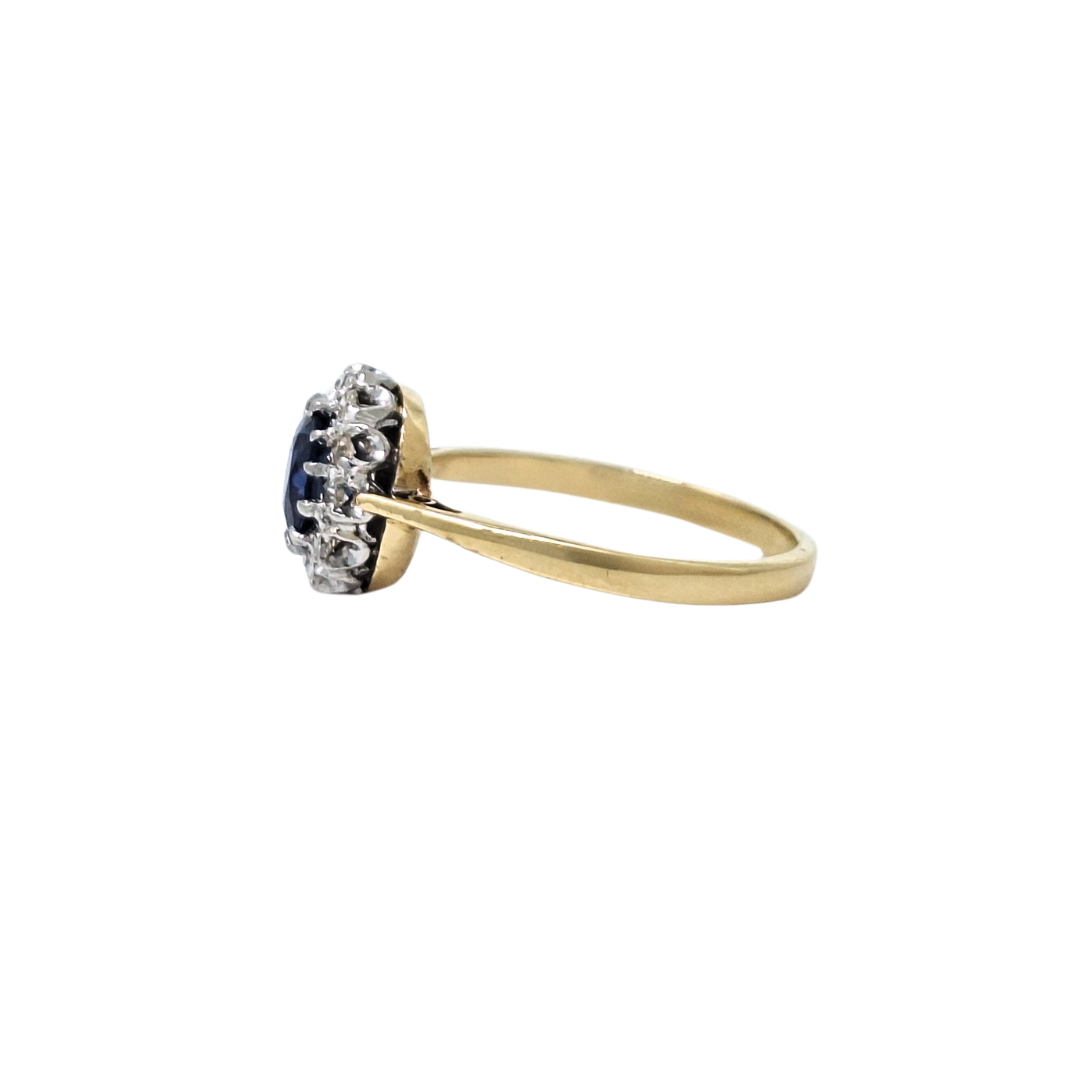 18ct Yellow Gold Sapphire & Diamond Cluster Ring