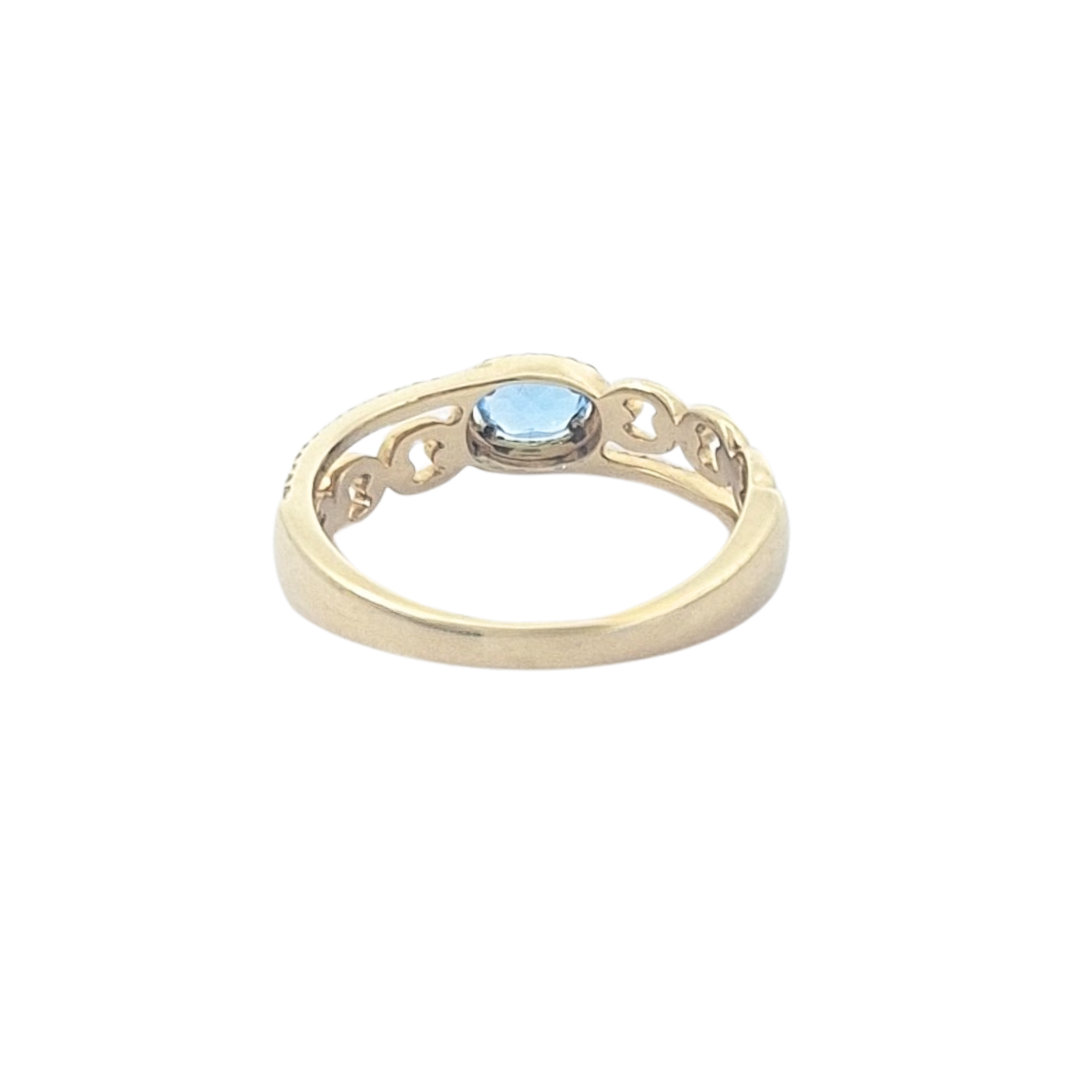 14ct Yellow Gold Blue Topaz & Diamond Ring