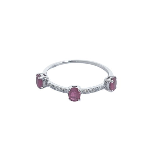 18ct White Gold Ruby & Diamond Ring