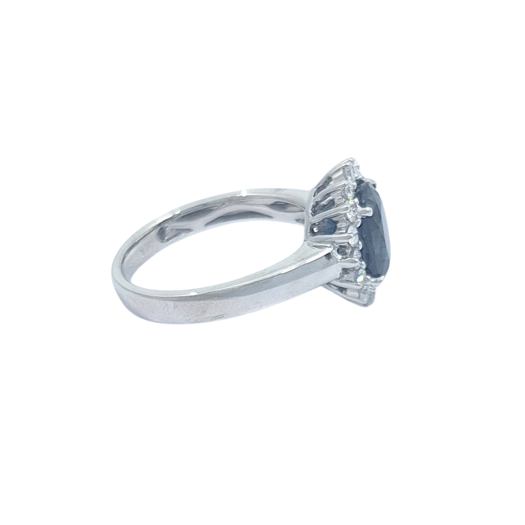14ct White Gold Sapphire & Diamond Cluster Ring