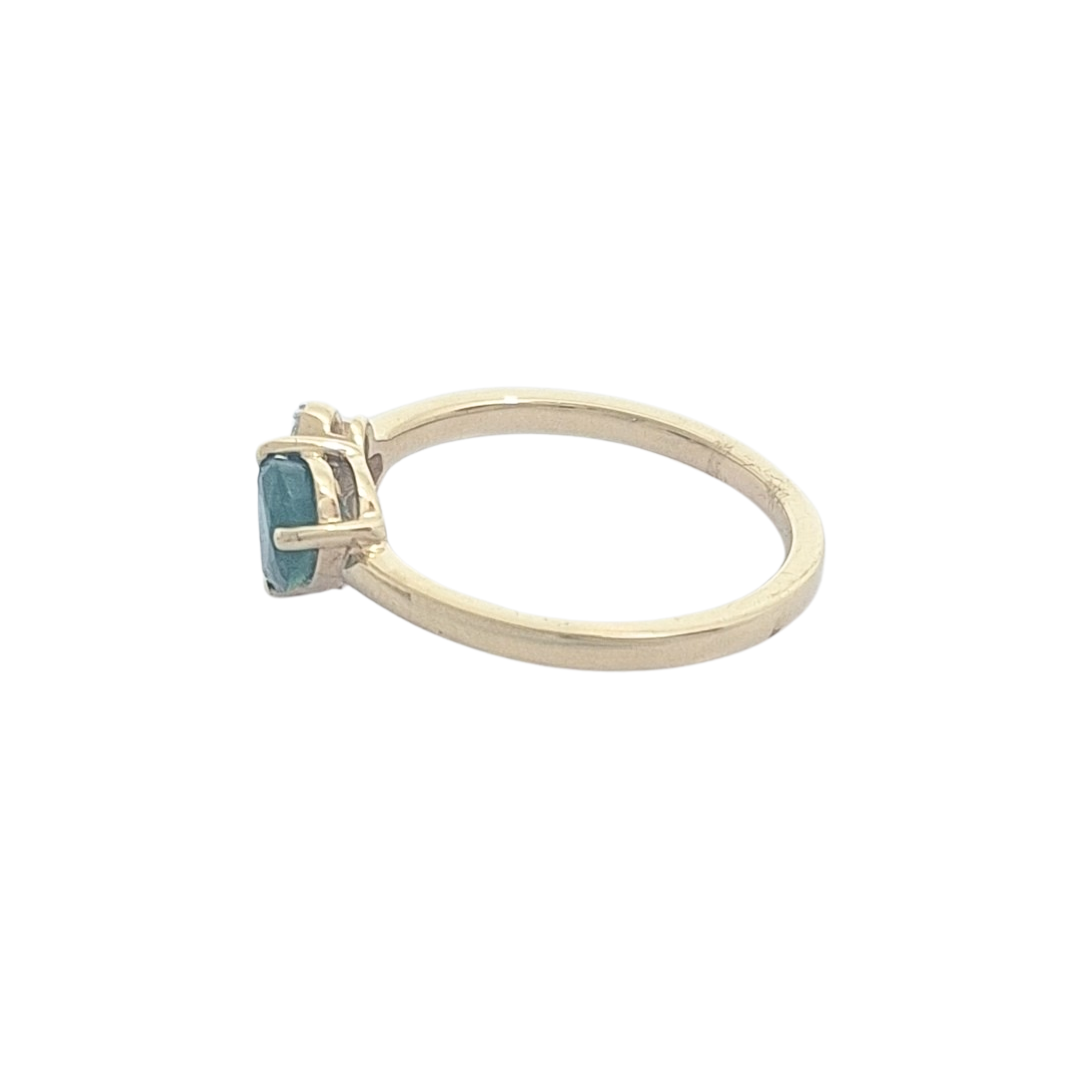 14ct Yellow Gold Emerald & Diamond Ring