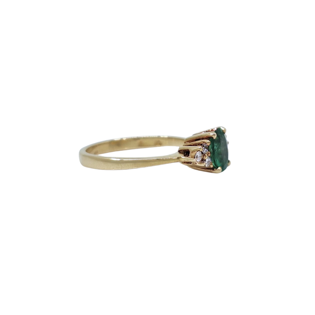 18ct Yellow Gold Emerald & Diamond Ring