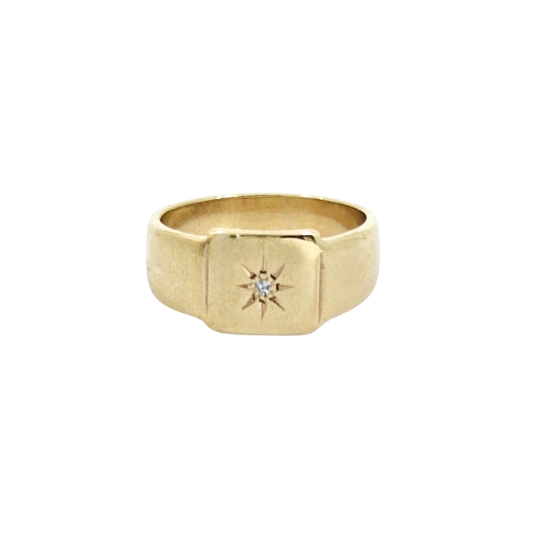 9ct Yellow Gold Diamond Set Signet Ring