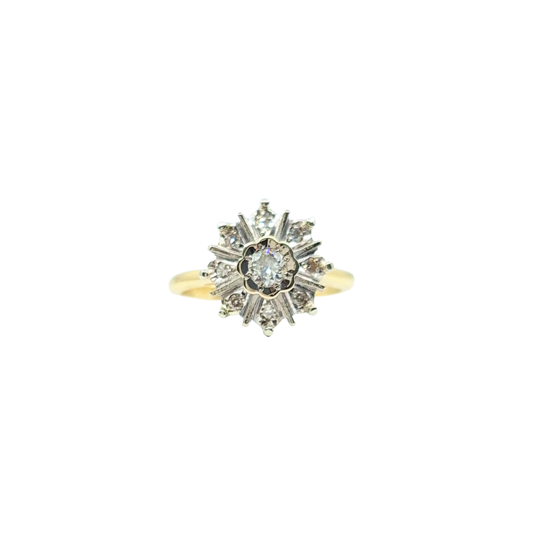 18ct Yellow Gold Diamond Cluster Ring