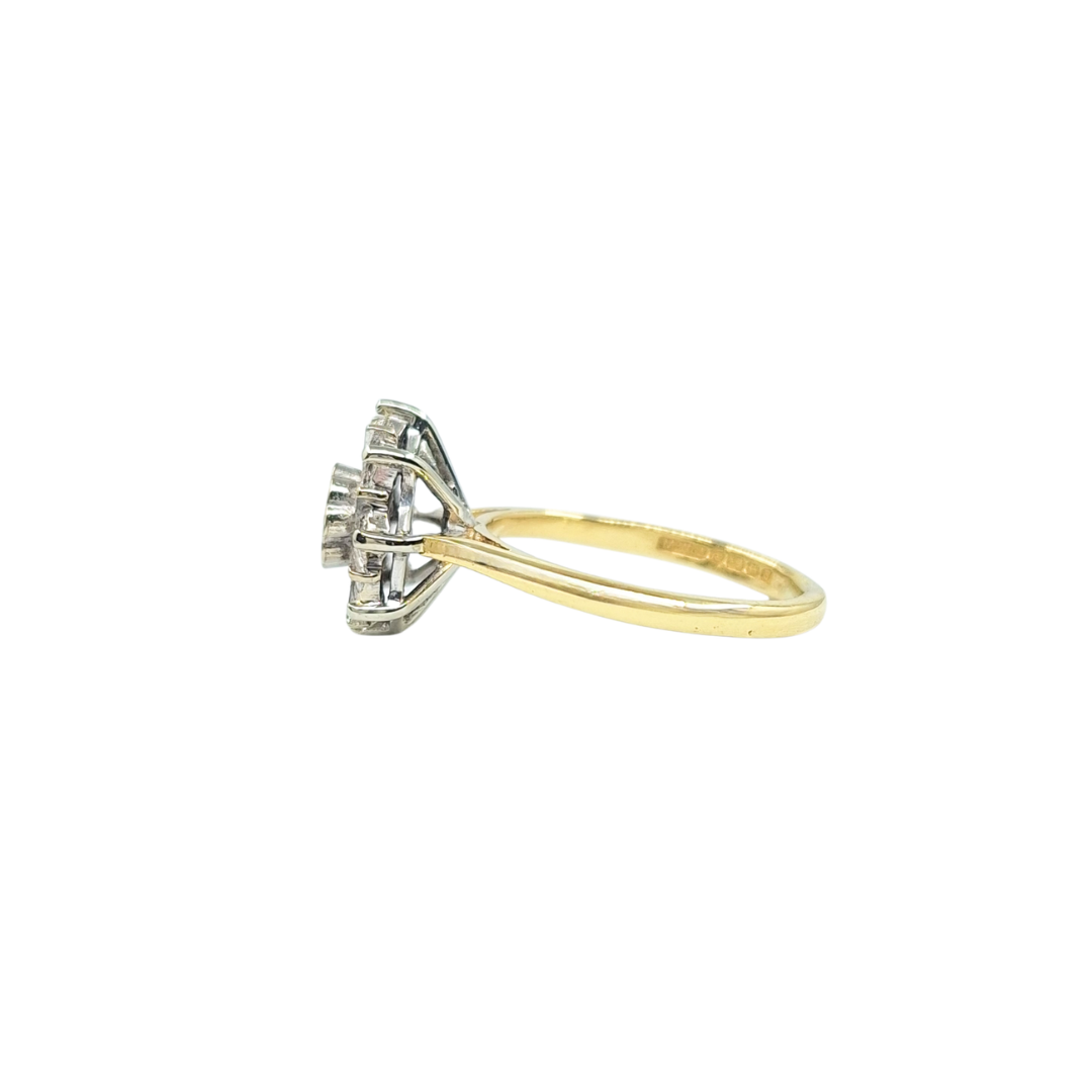 18ct Yellow Gold Diamond Cluster Ring
