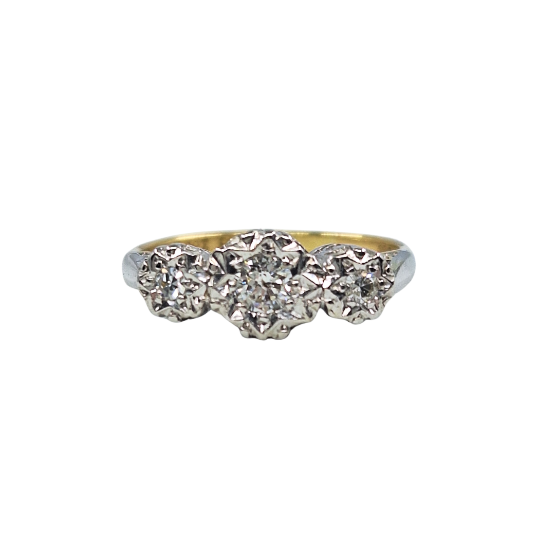 18ct Yellow Gold Diamond Three Stone Illusion Set Ring