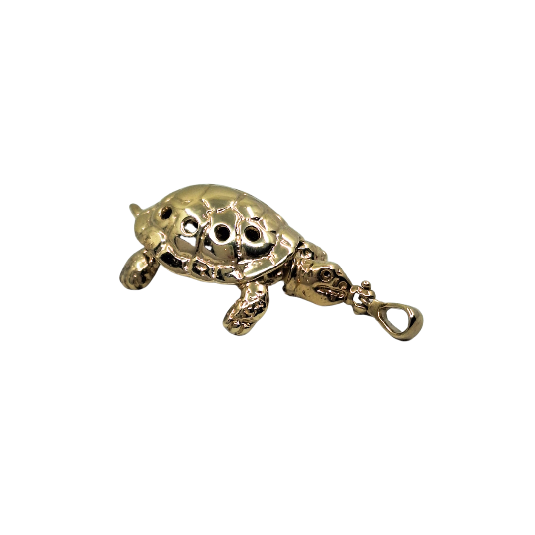9ct Yellow Gold Tortoise Pendant