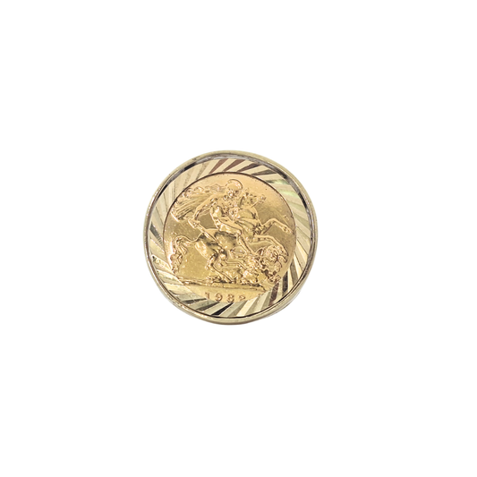 Half Sovereign Ring 1982