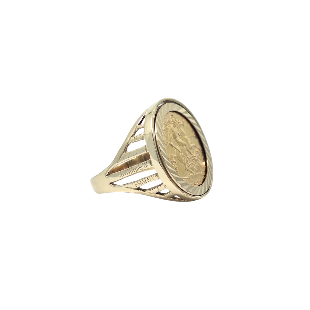 Half Sovereign Ring 1982