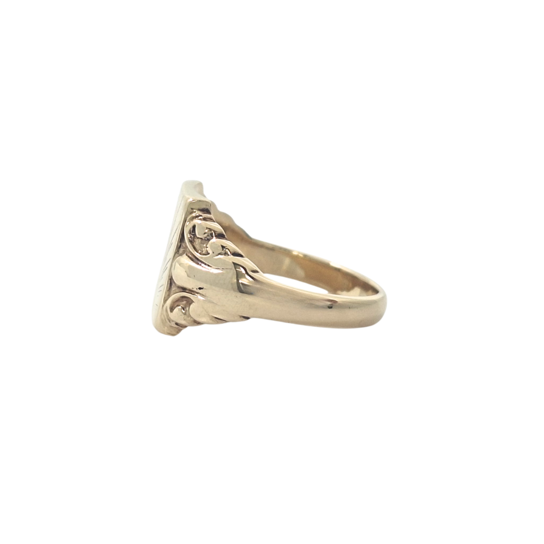 9ct Yellow Gold Engraved Signet Ring