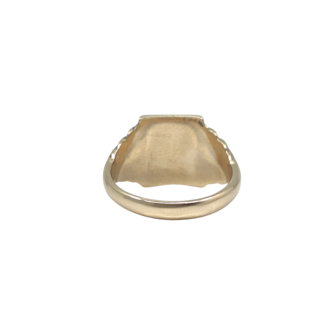 9ct Yellow Gold Engraved Signet Ring