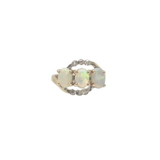 14ct Yellow Gold Opal Ring