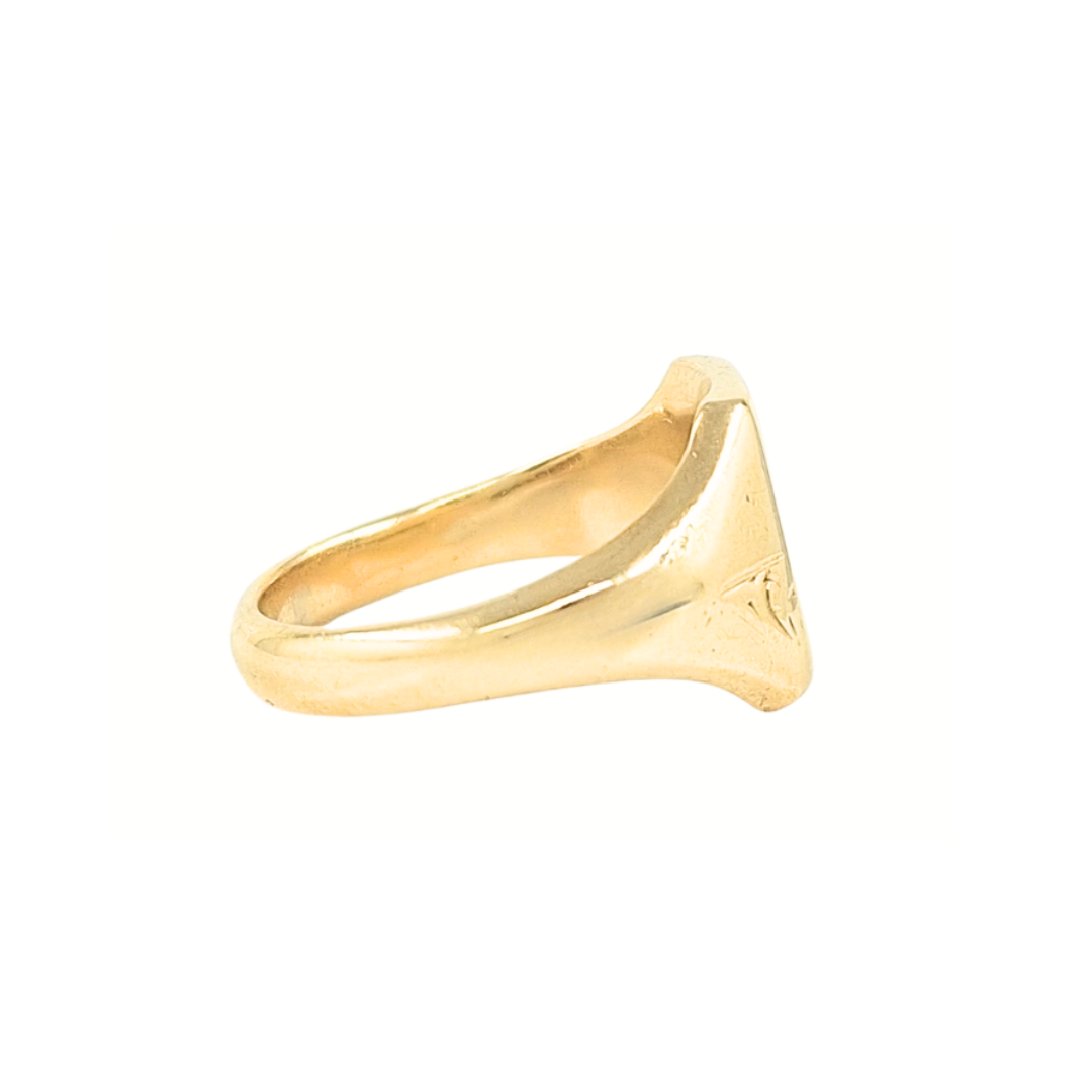 9ct Yellow Gold Engraved Signet Ring