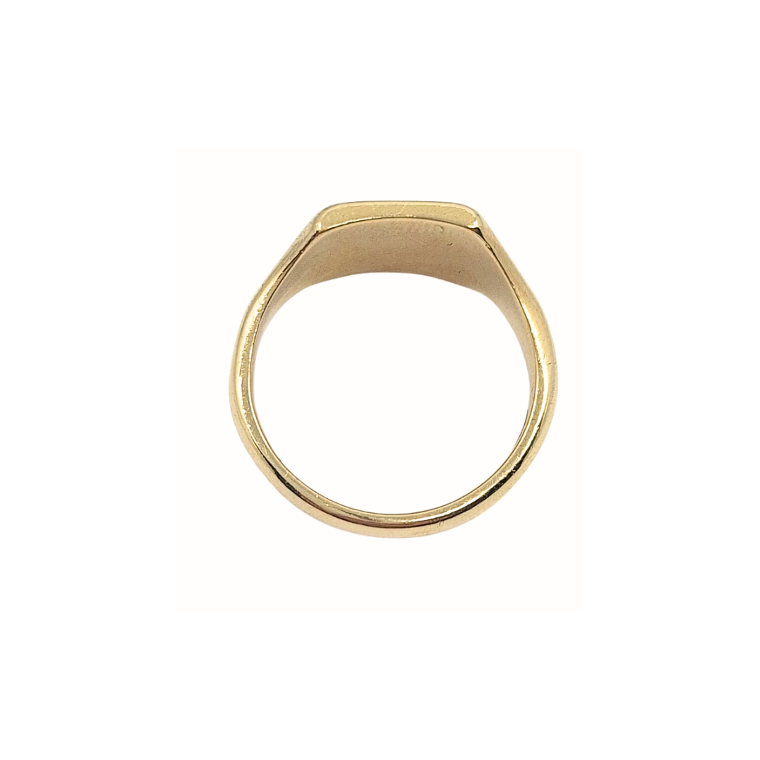 9ct Yellow Gold Engraved Signet Ring