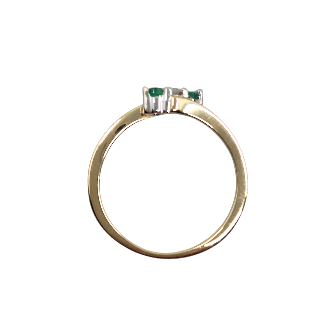9ct Yellow Gold Emerald & Diamond 3 Stone Ring