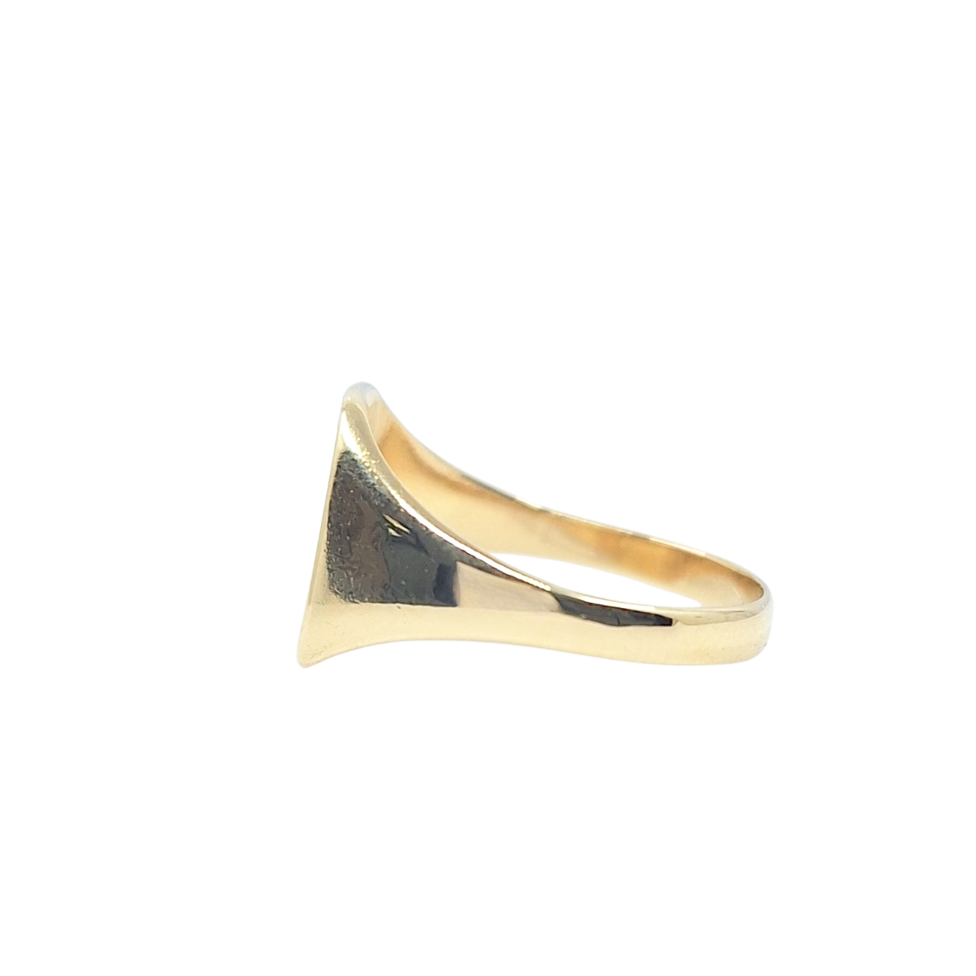 9ct Yellow Gold Signet Ring