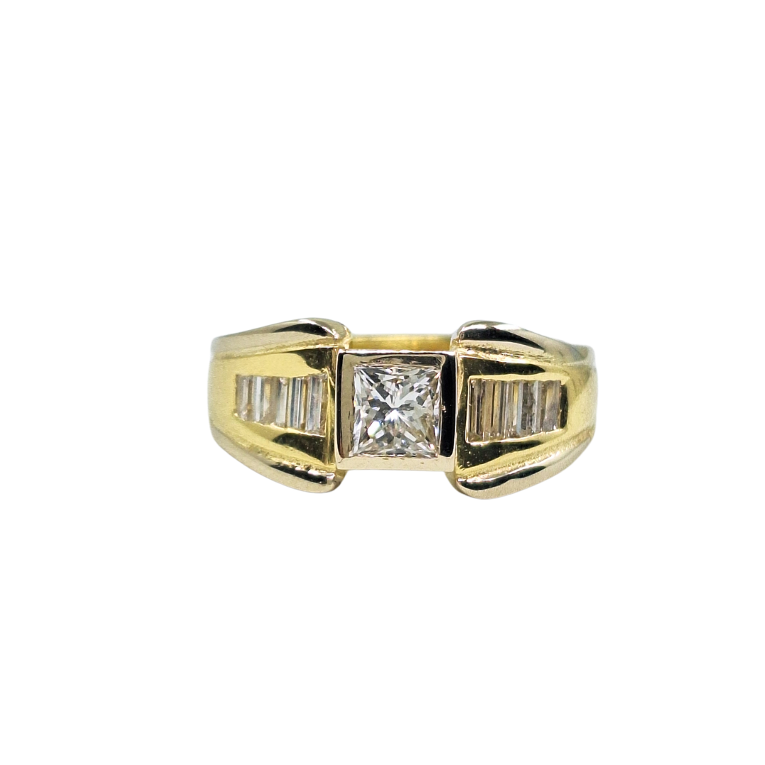 18ct Yellow Gold Baguette & Princess Cut Diamond Ring 1ct