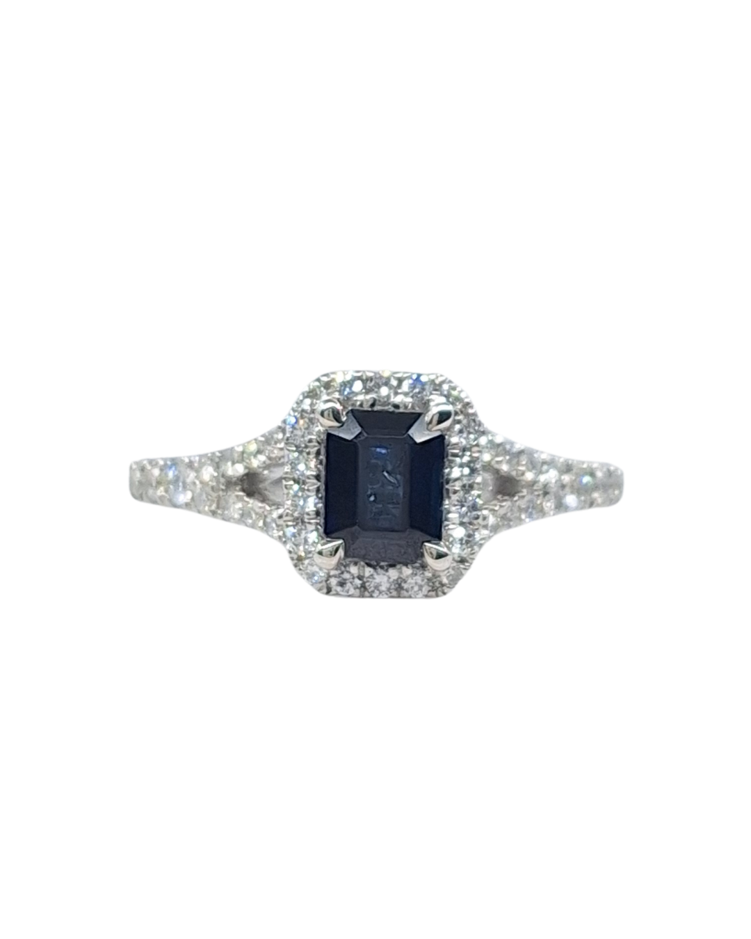 18ct White Gold Sapphire & Diamond Ring