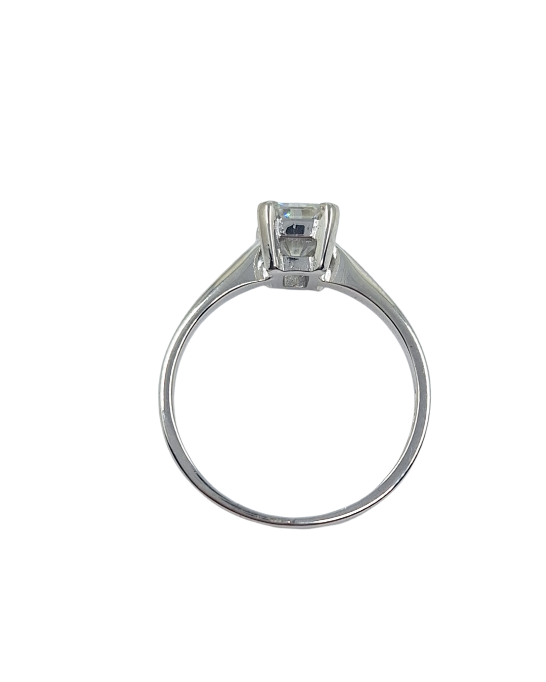 18ct White Gold Radiant Moissanite Ring