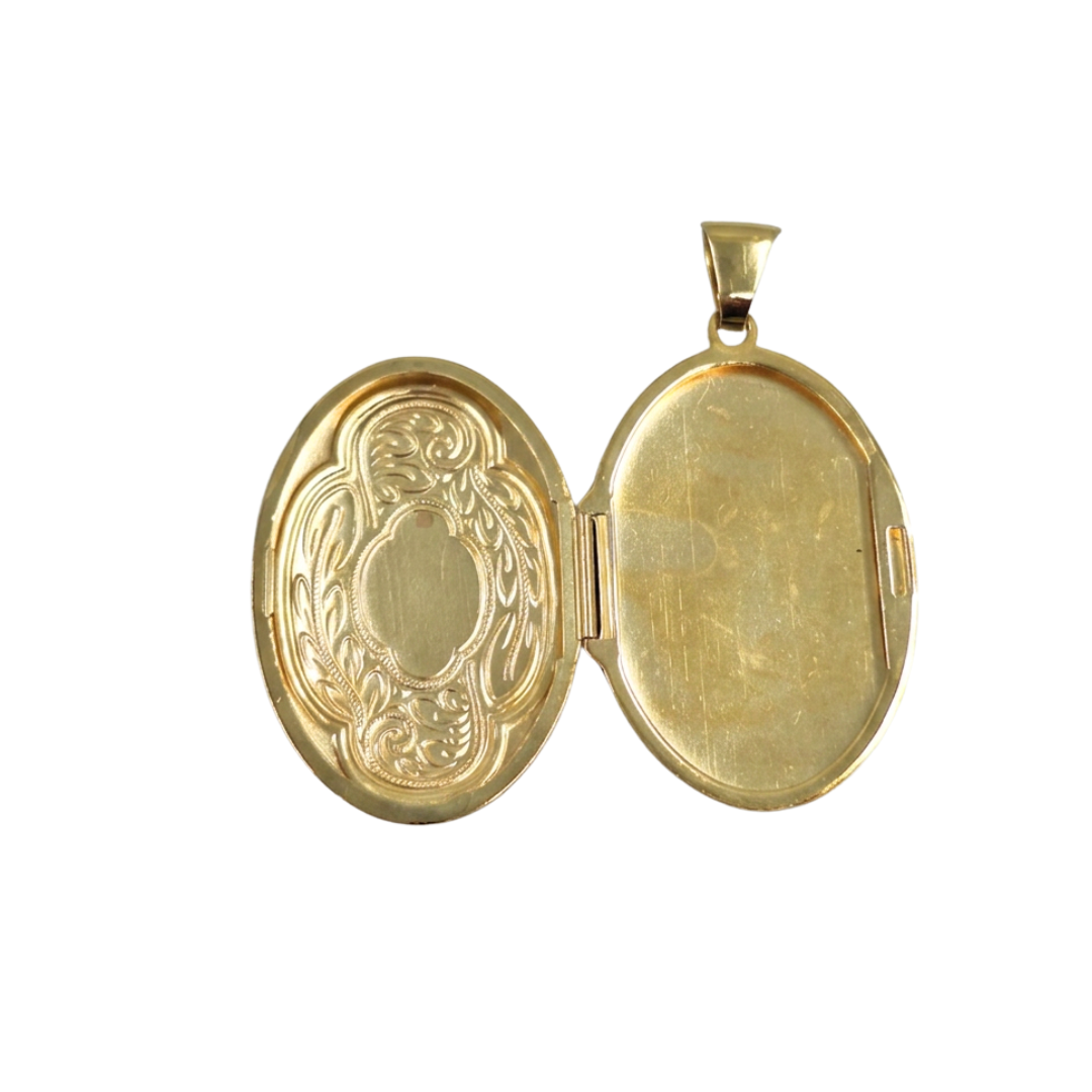 9ct Yellow Gold Engraved Oval Locket