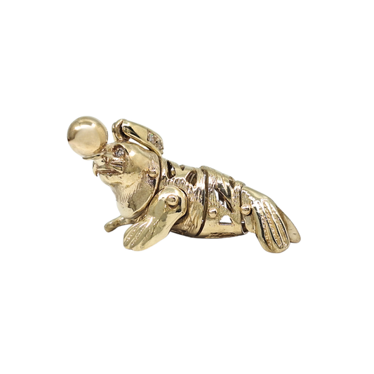 9ct Yellow Gold Sealion Pendant