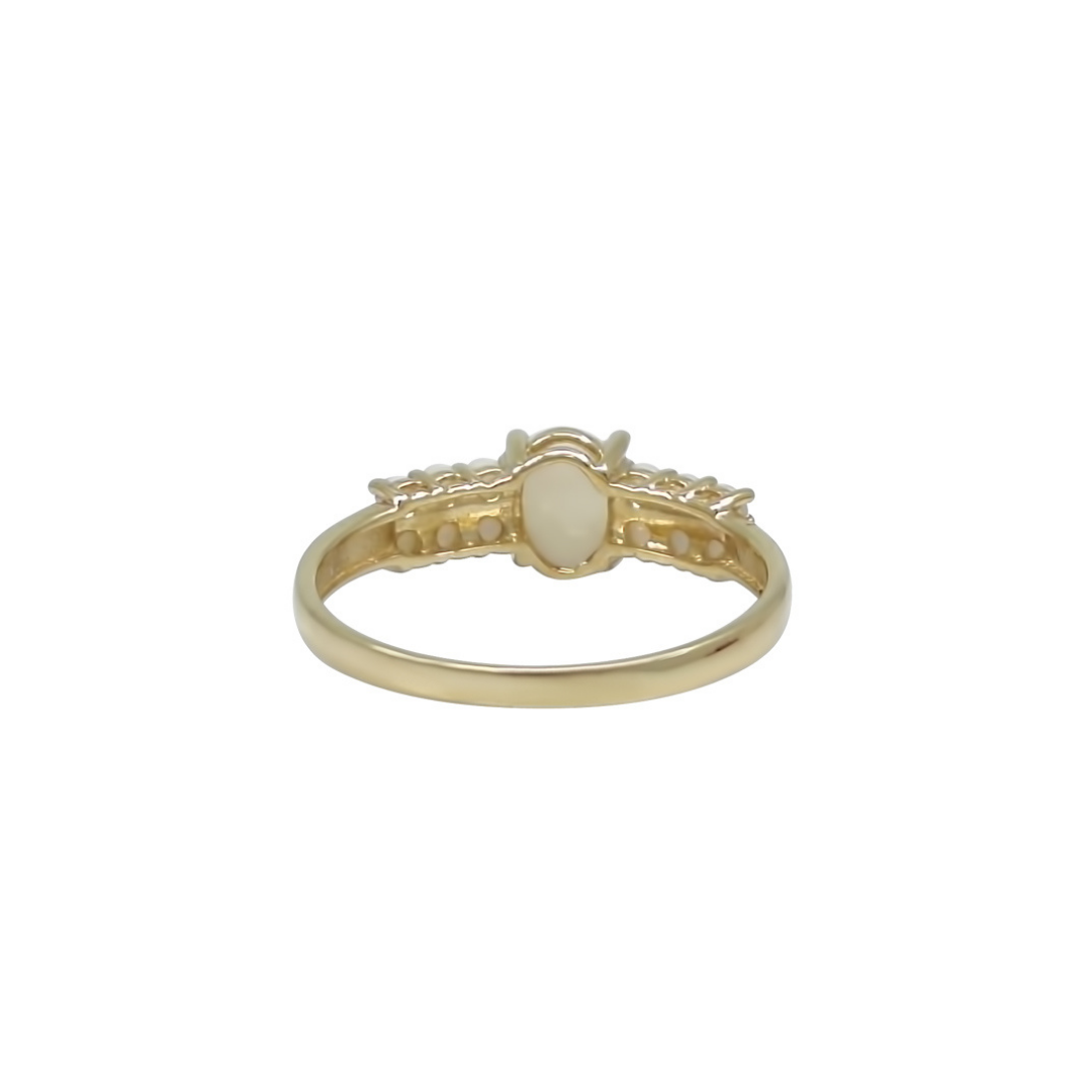 9ct Yellow Gold Opal Ring