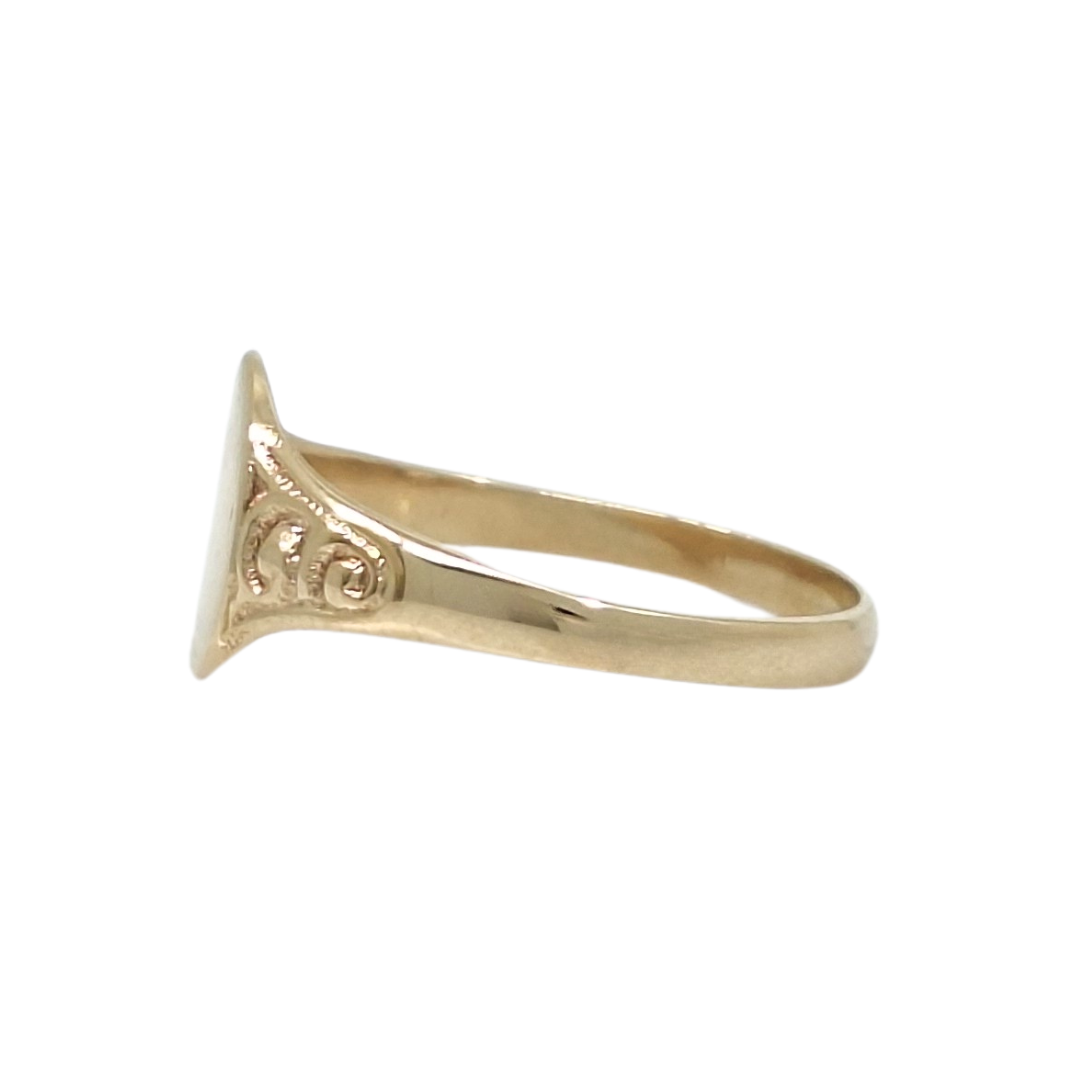 9ct Yellow Gold Oval Signet Ring