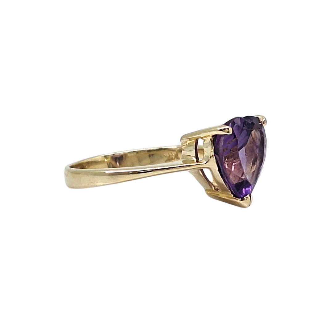 14ct Yellow Gold Amethyst Heart Ring