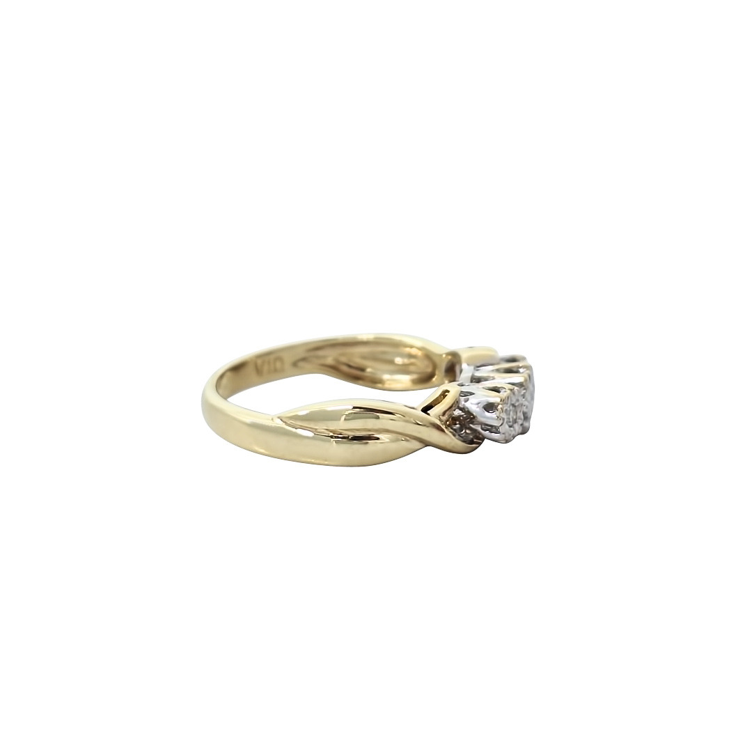 9ct Yellow Gold Diamond Three Stone Illusion Set Ring 0.05ct