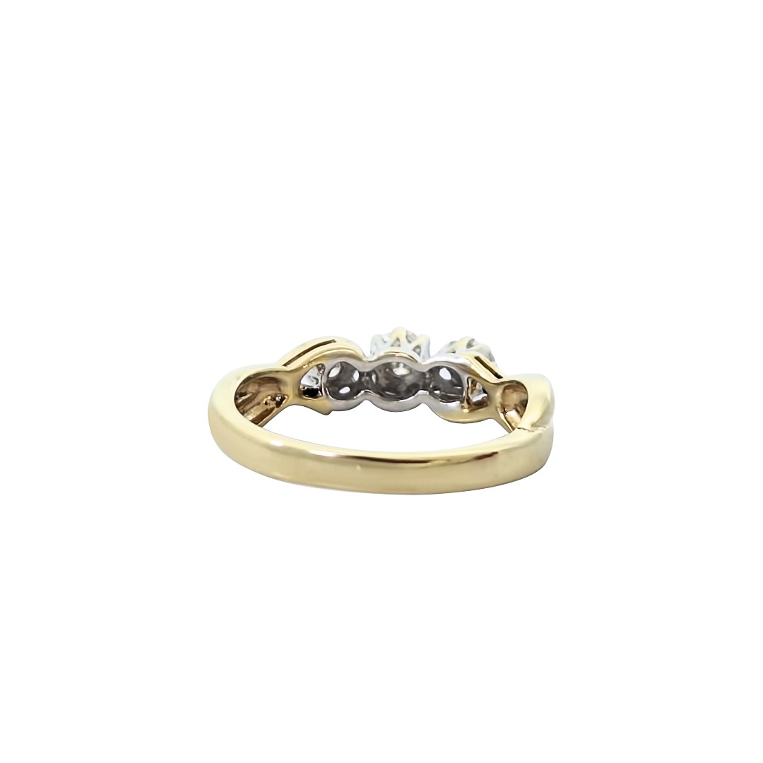 9ct Yellow Gold Diamond Three Stone Illusion Set Ring 0.05ct