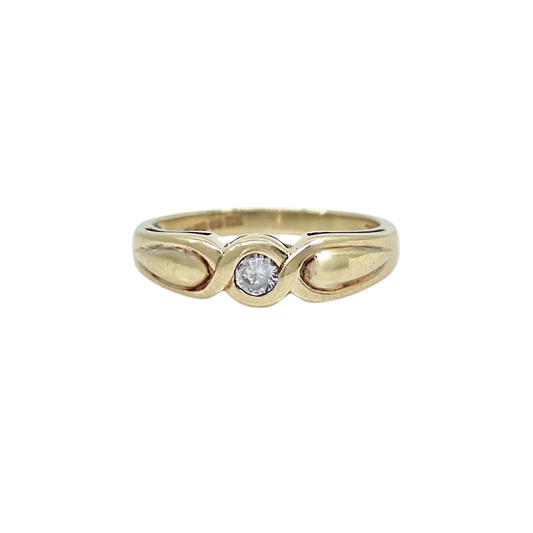 9ct Yellow Gold CZ Ring