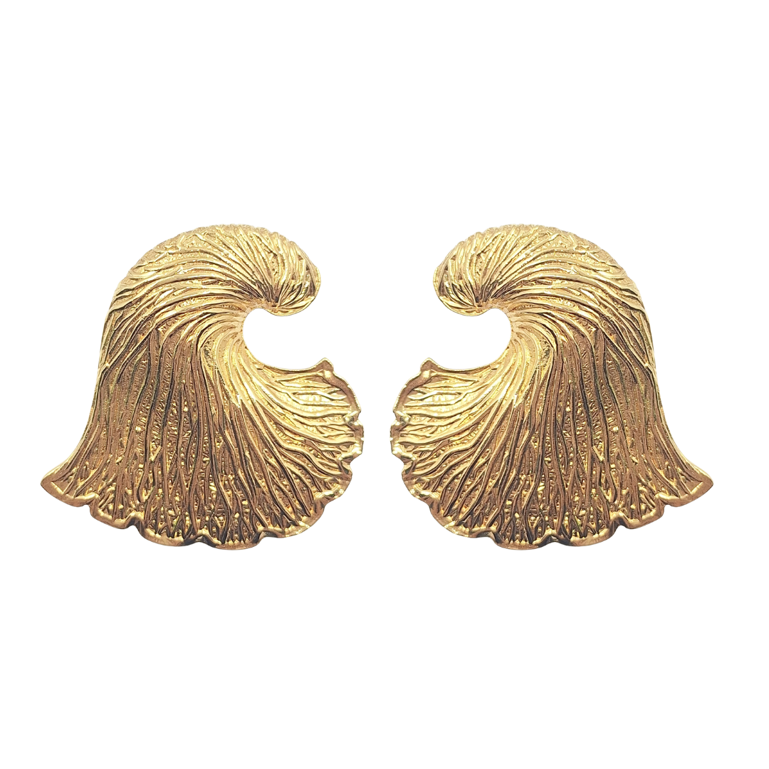 18ct Yellow Gold Elegant Sculptural Earrings