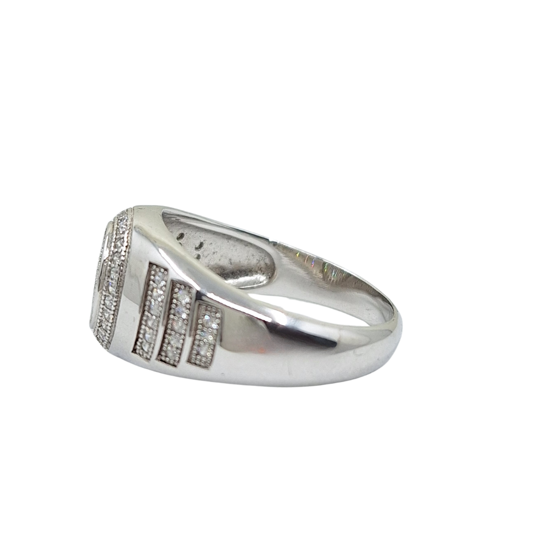 Silver Cubic Zirconia Gents Signet Ring