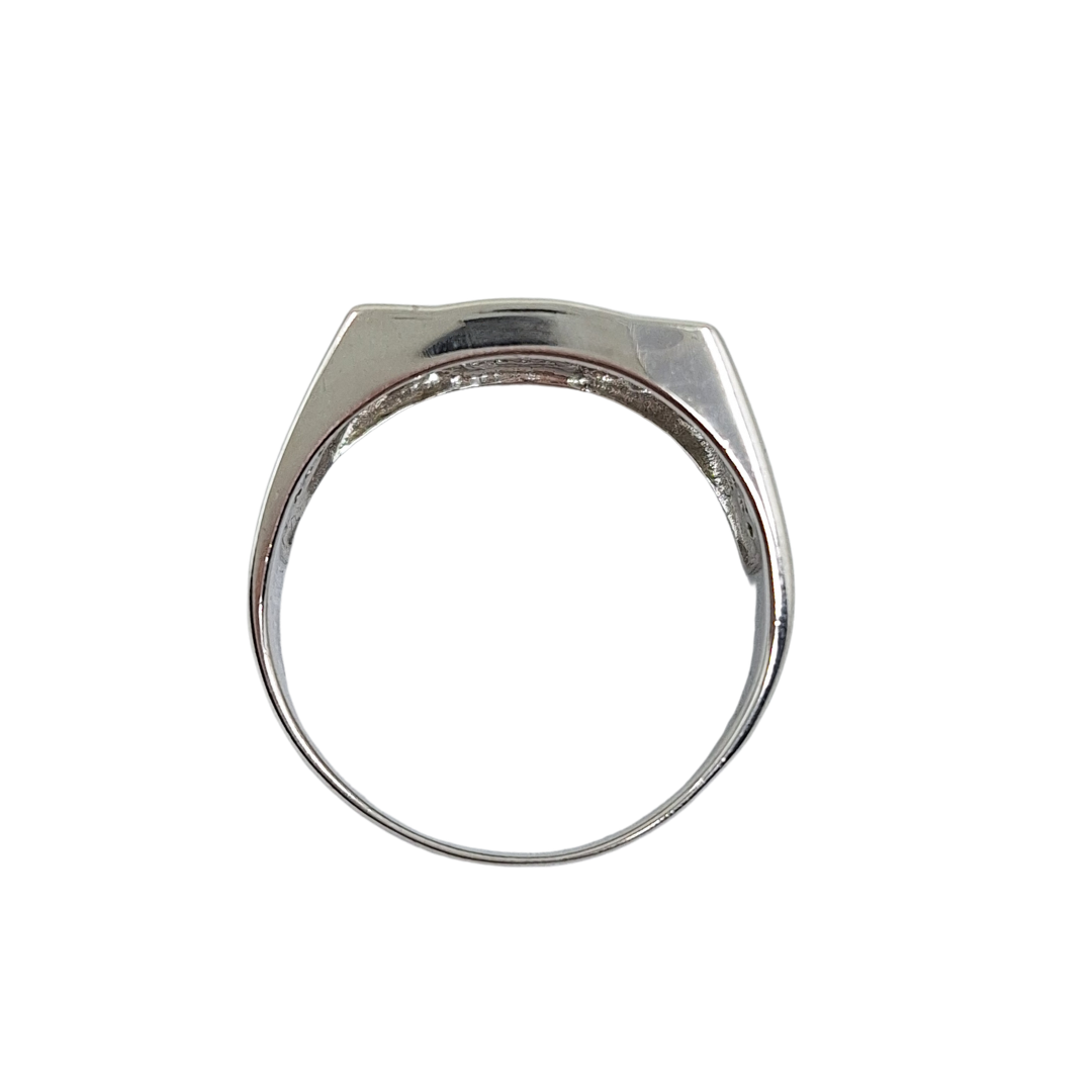 Silver Cubic Zirconia Gents Ring