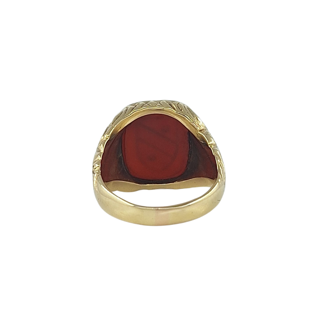 9ct Yellow Gold Carnelian Signet With Shield Ring