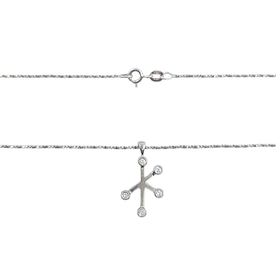 18ct White Gold Diamond Pendant & Chain 18.5"