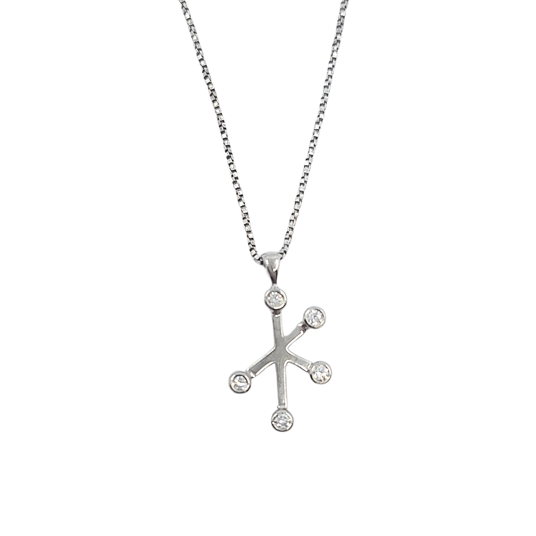 18ct White Gold Diamond Pendant & Chain 18.5"